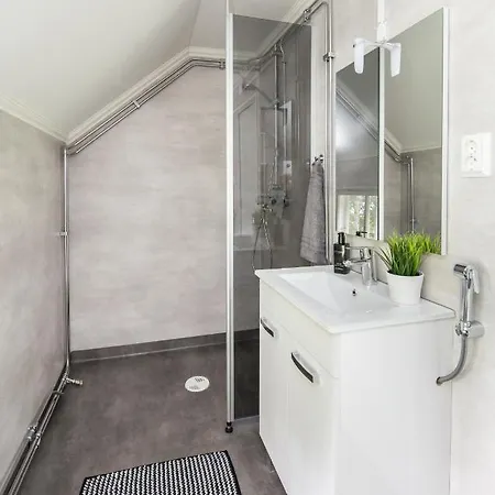 Seaman's Nest Дом отдыха